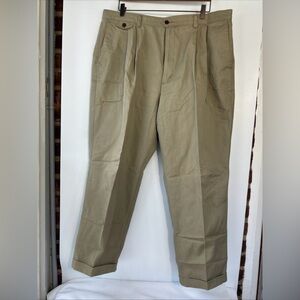 Dockers Loose Fit Mens Khaki Pants Size 40X30